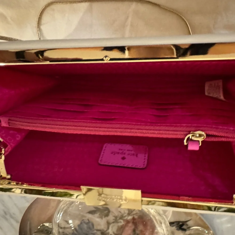 Kate Spade Valentines Clutch/Evening Purse - Picture 2 of 4